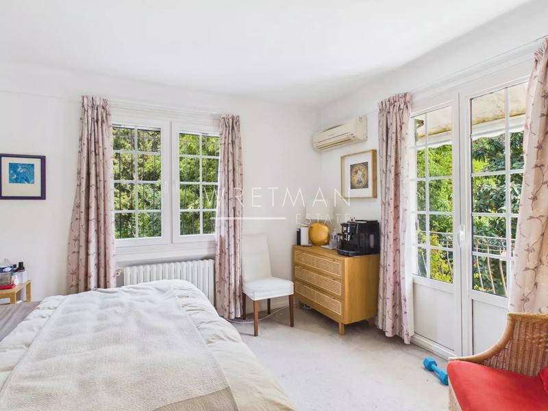 Maison - 121 m² - 5 pièces