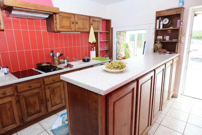 Maison - 121 m² - 7 pièces