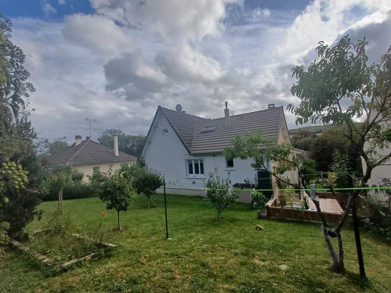 Maison traditionnelle - 128 m² - 5 pièces