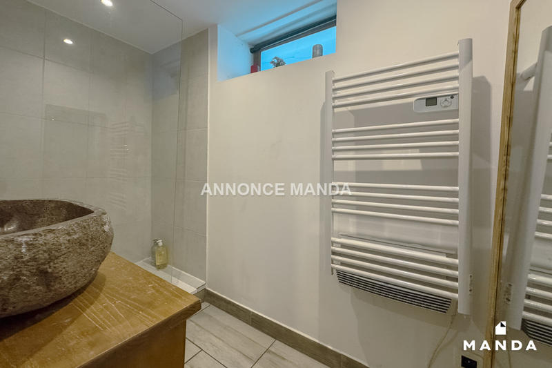 Appartement - 60 m² - 2 pièces