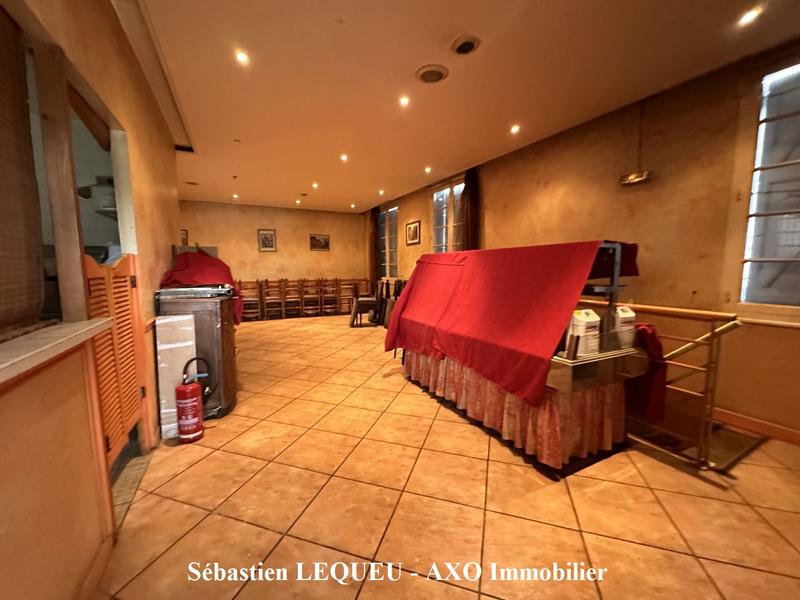 Local d'activités - 260 m² - 5 pièces