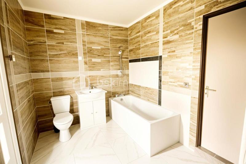 Maison - 130 m² - 6 pièces