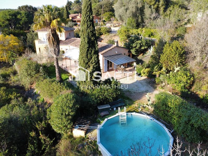 Maison - 137 m² - 4 pièces