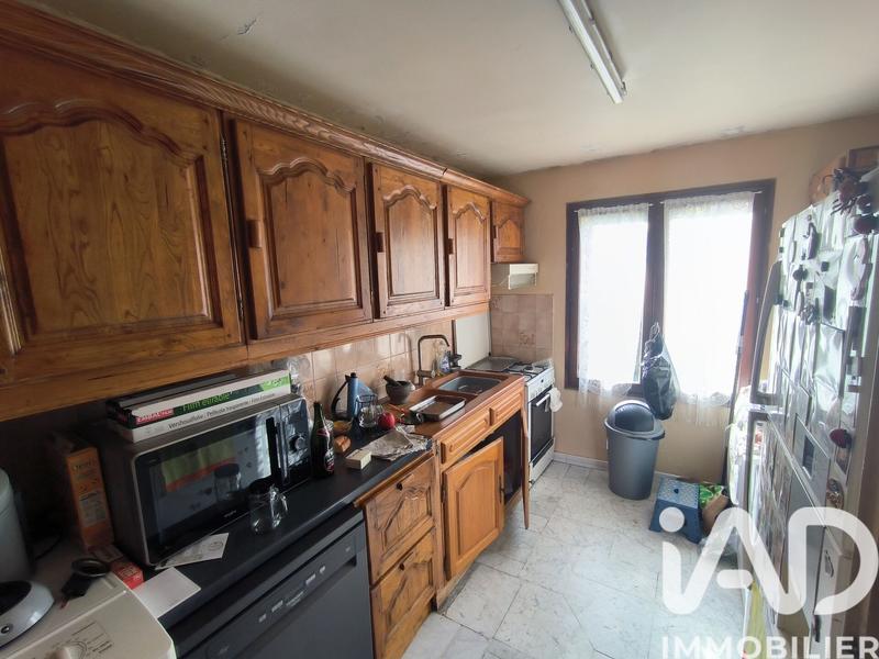 Maison - 93 m² - 5 pièces