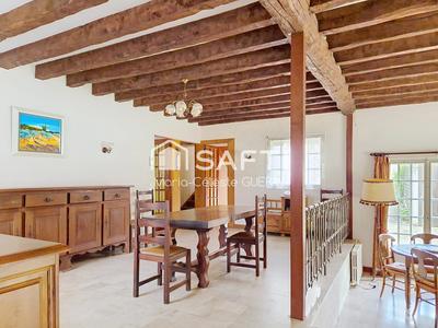 Maison - 248 m² - 7 pièces