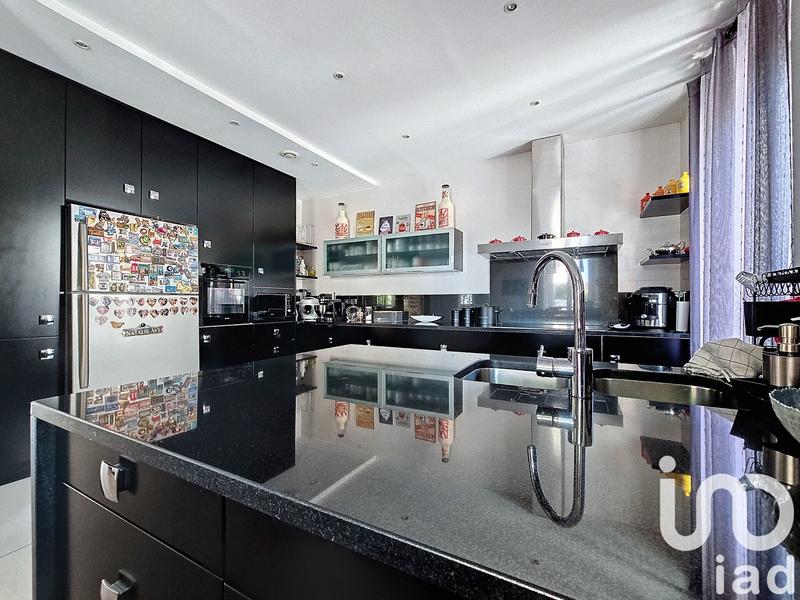 Maison - 170 m² - 7 pièces