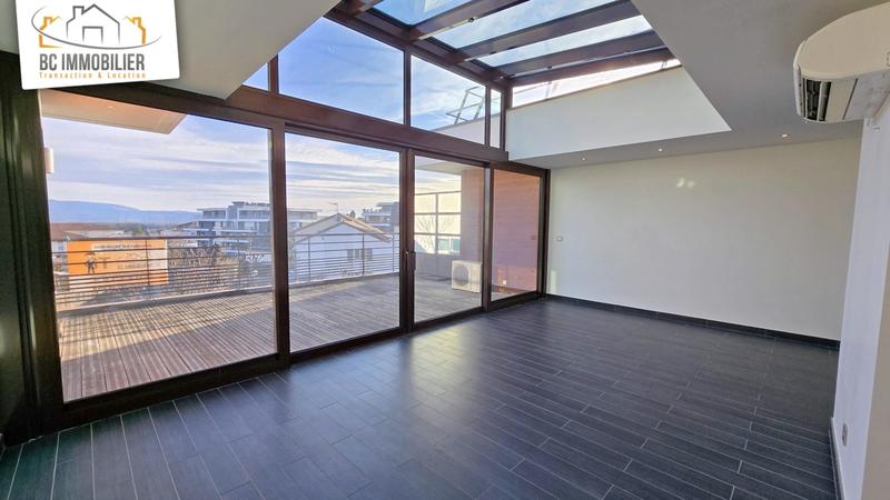 Appartement - 86 m² - 3 pièces