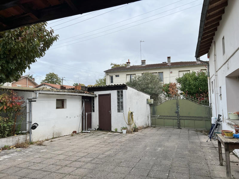 Maison - 182 m² - 7 pièces