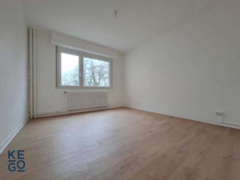 Appartement - 92 m² - 4 pièces