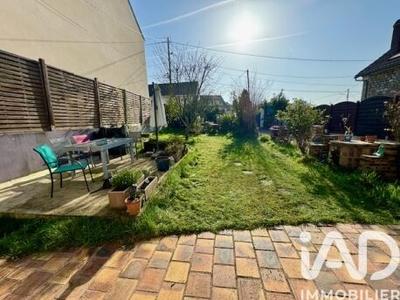 Maison - 85 m² - 5 pièces