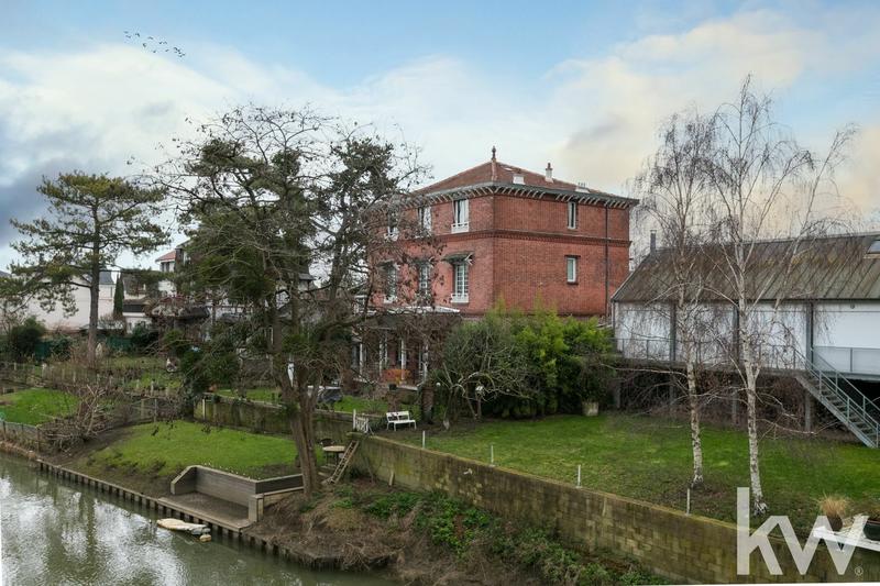 Appartement - 104 m² - 5 pièces