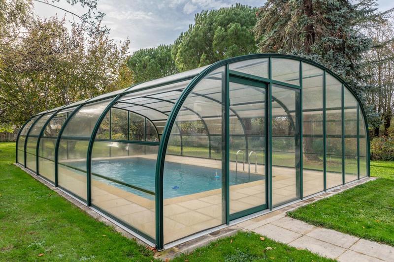 Demeure - 280 m² - 8 pièces