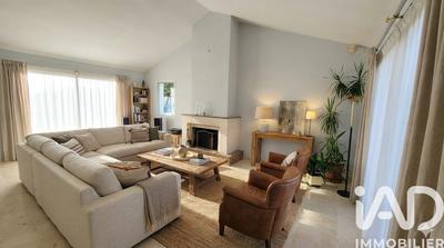 Maison - 190 m² - 7 pièces