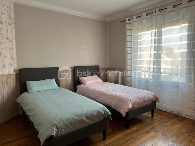 Maison - 110 m² - 5 pièces