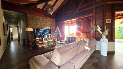 Villa - 151 m² - 4 pièces