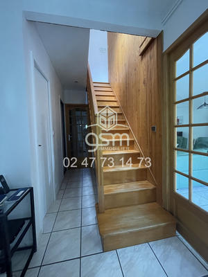 Maison - 135 m² - 7 pièces