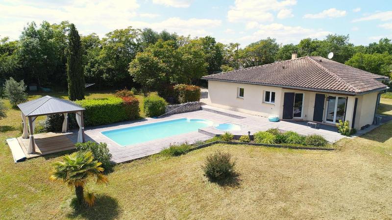 Maison - 115 m² - 7 pièces