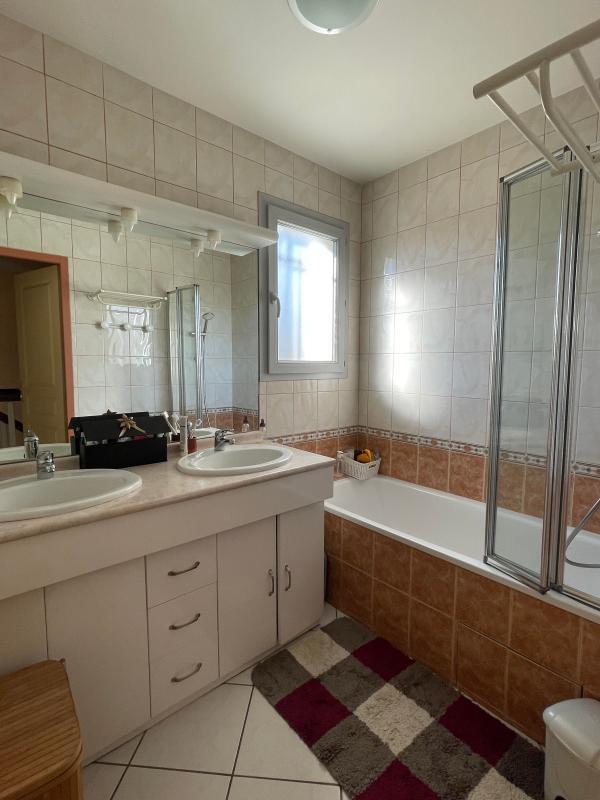 Maison - 108 m² - 5 pièces