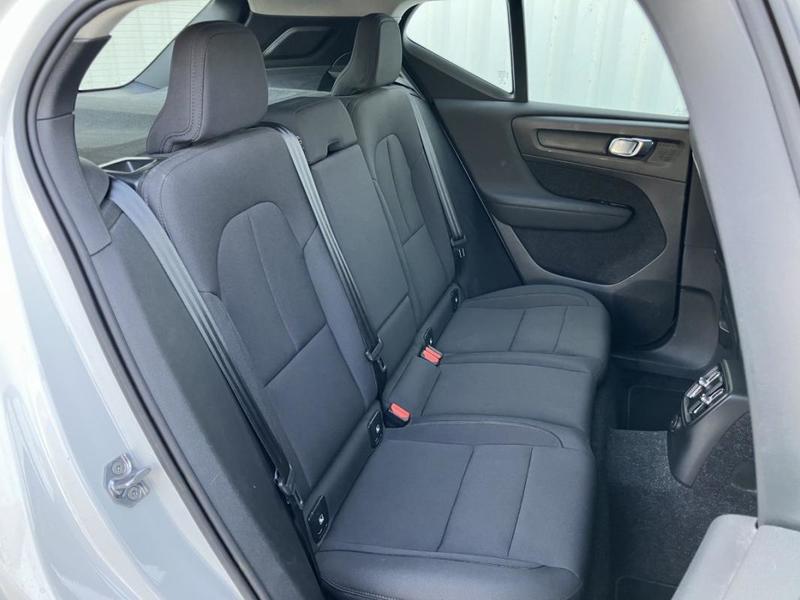 Volvo Xc40 Recharge T4 211 Dct7 Business