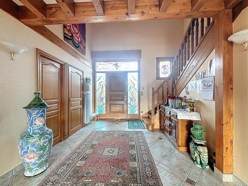 Villa - 246 m² - 7 pièces