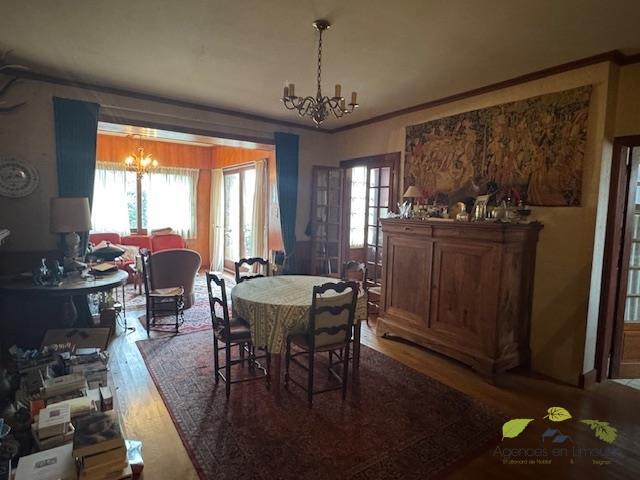 Maison - 144 m² - 6 pièces