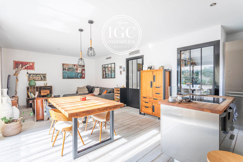 Appartement - 72 m² - 3 pièces