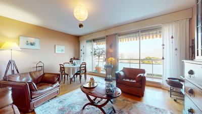 Appartement - 97 m² - 4 pièces