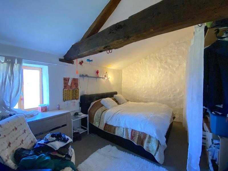 Maison - 250 m² - 11 pièces