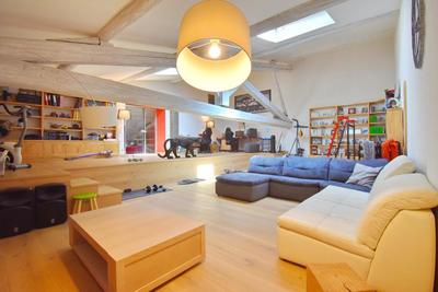 Duplex - 265 m² - 5 pièces