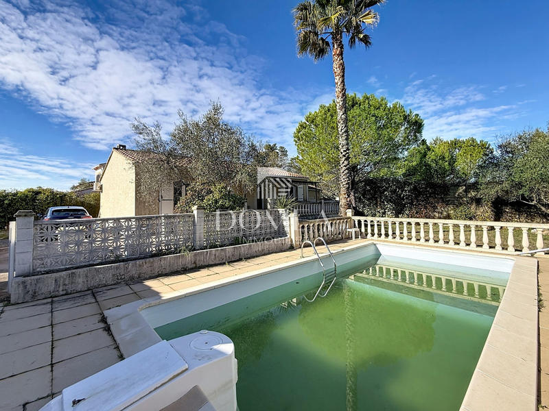 Maison - 104 m² - 4 pièces