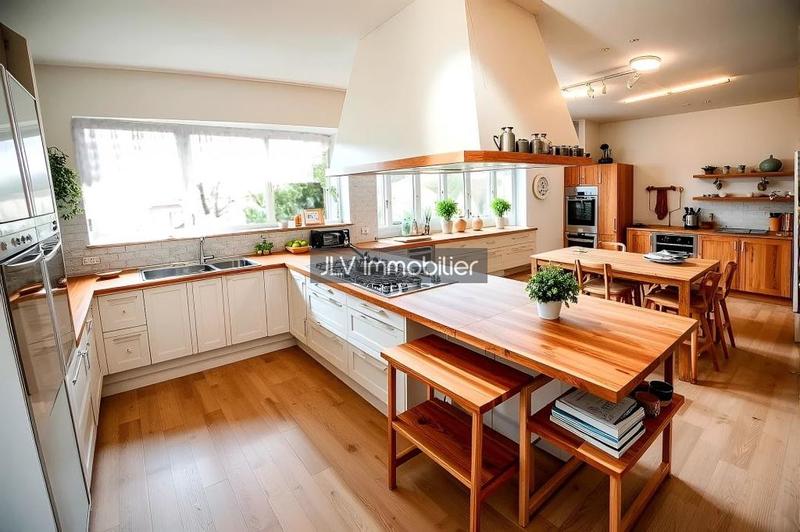 Propriété - 160 m² - 6 pièces