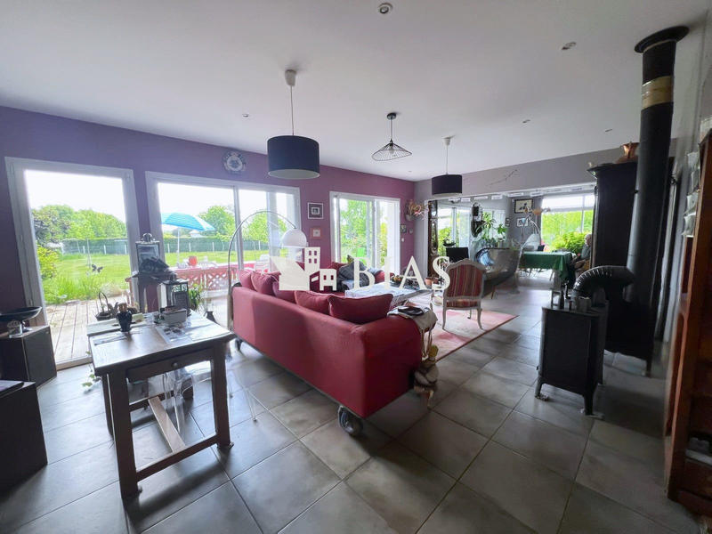 Maison contemporaine - 240 m² - 6 pièces