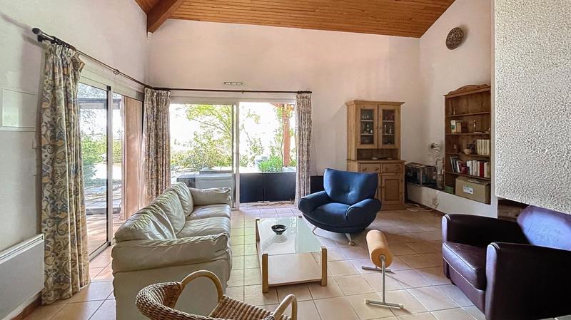 Maison - 197 m² - 5 pièces