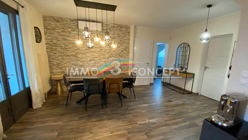 Appartement - 105 m² - 5 pièces