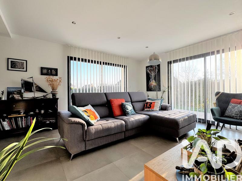 Maison - 156 m² - 8 pièces