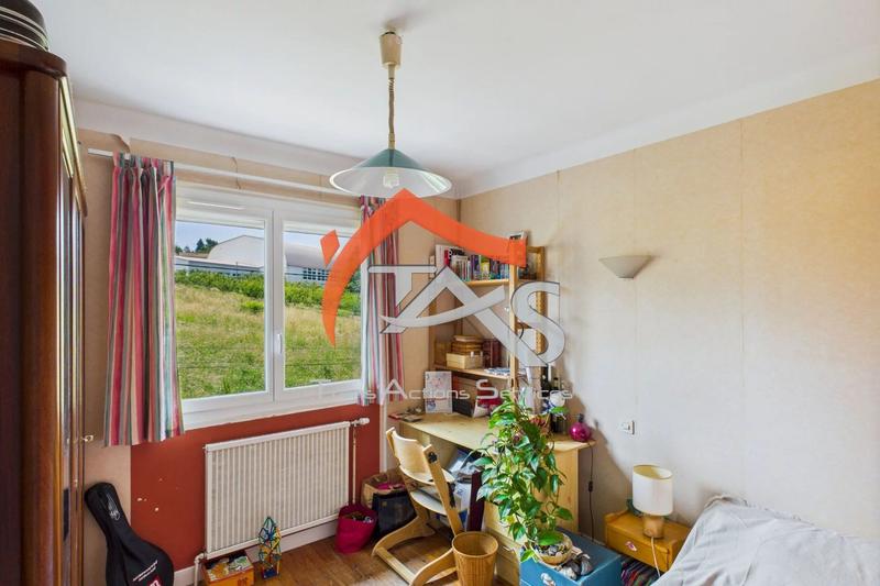 Maison - 138 m² - 6 pièces