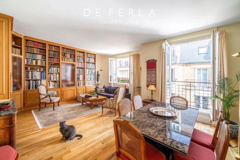 Appartement - 120 m² - 6 pièces