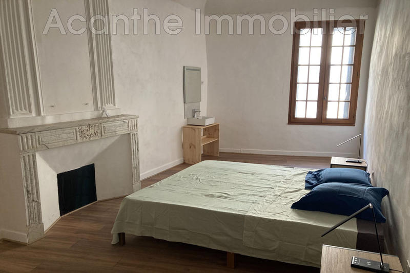 Maison - 430 m² - 10 pièces