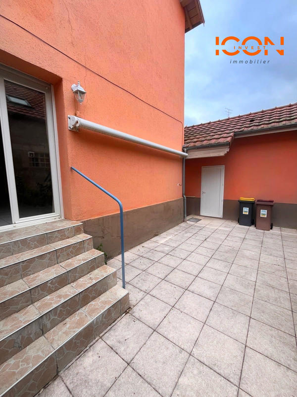 Maison - 102 m² - 4 pièces