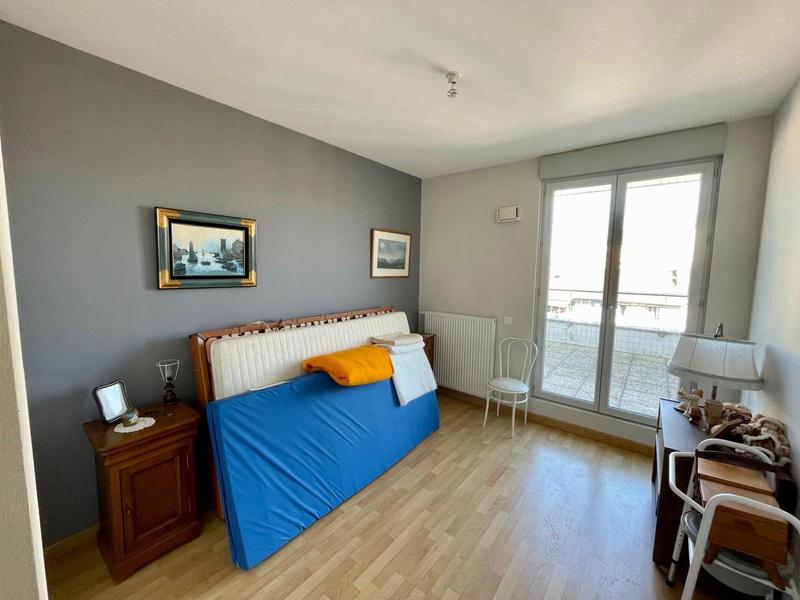 Appartement - 77 m² - 3 pièces