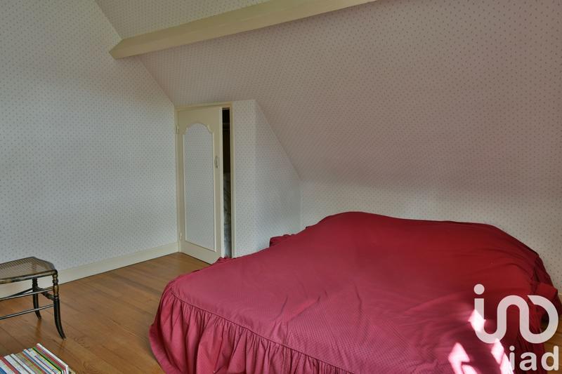 Maison - 198 m² - 10 pièces