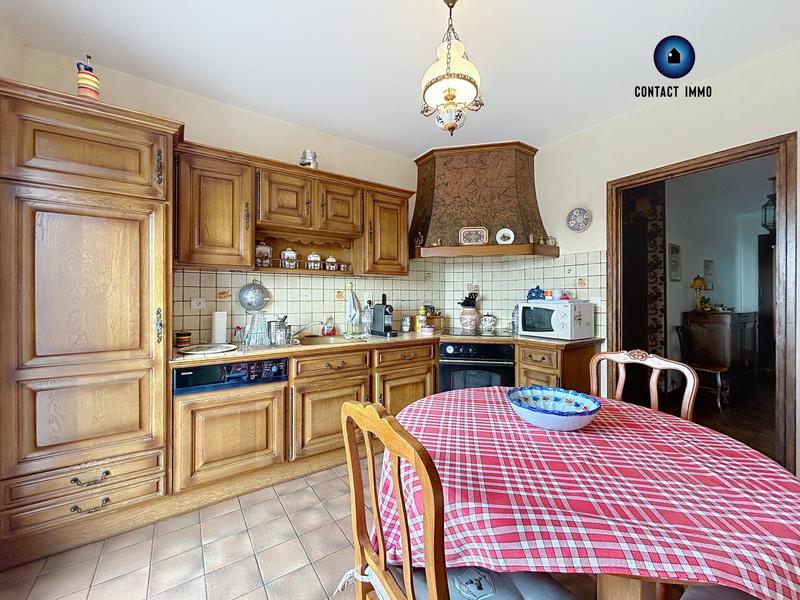 Maison - 192 m² - 5 pièces