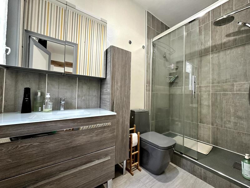 Maison - 170 m² - 6 pièces