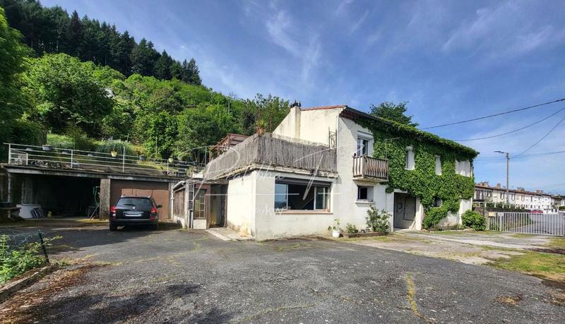 Maison - 150 m² - 6 pièces