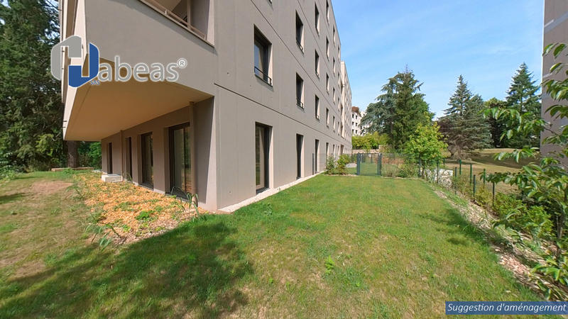 Appartement - 84 m² - 3 pièces