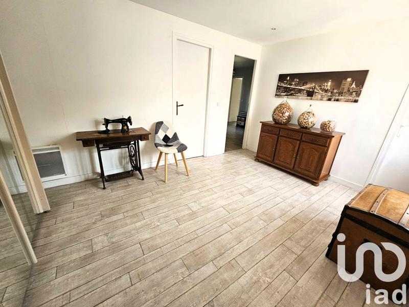 Maison - 185 m² - 9 pièces