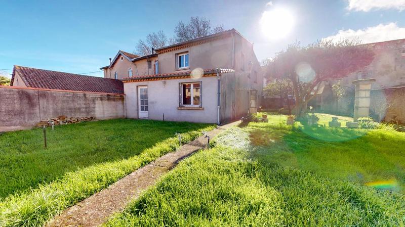 Maison - 102 m² - 4 pièces