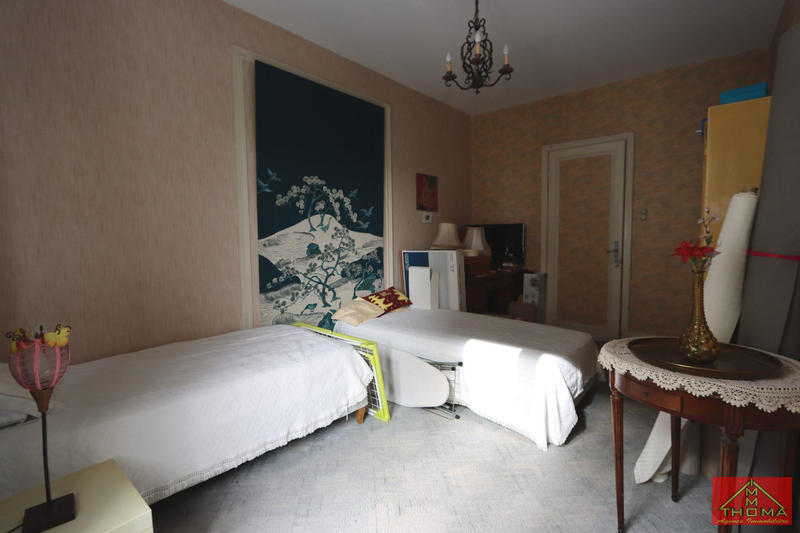 Appartement - 155 m² - 6 pièces