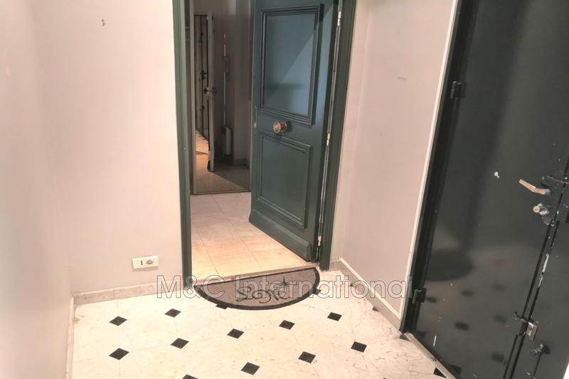 Local commercial - 77 m²