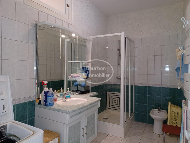 Appartement - 139 m² - 7 pièces